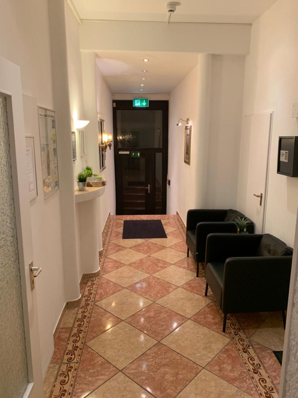 泽木阿德勒酒店 巴特洪堡 外观 照片